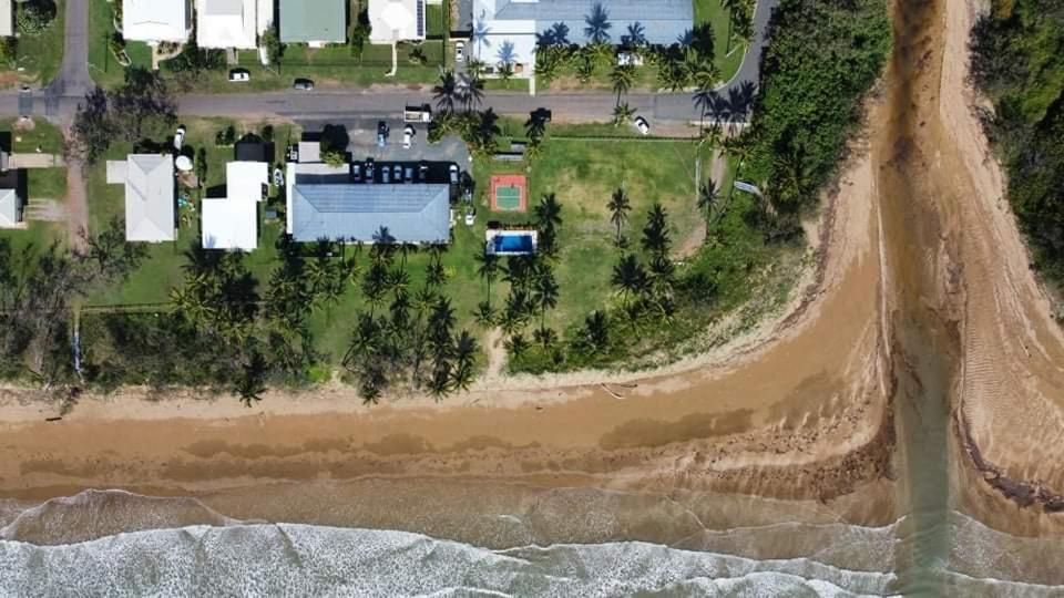Sarina Beach Motel Grasstree Beach Zewnętrze zdjęcie
